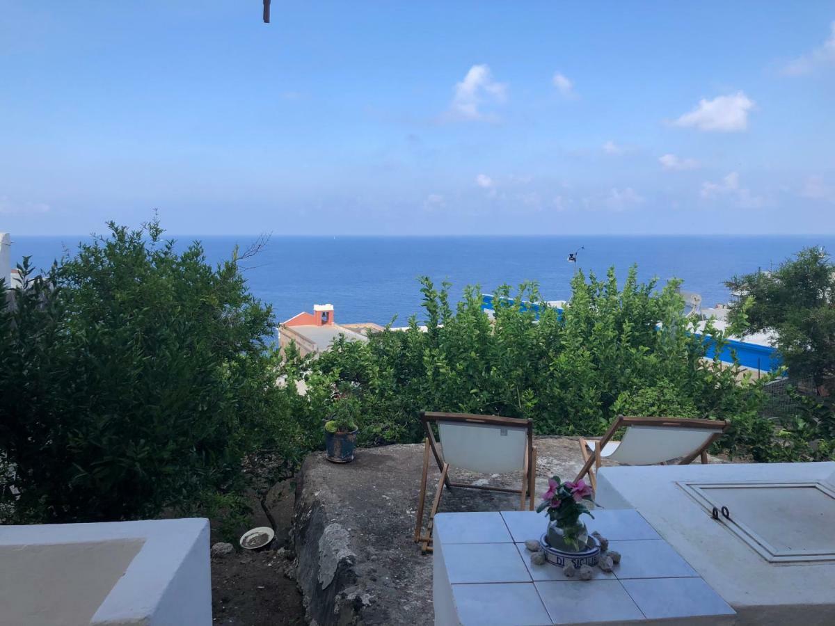 Casa Mare Blu Hotel Ginostra Bagian luar foto